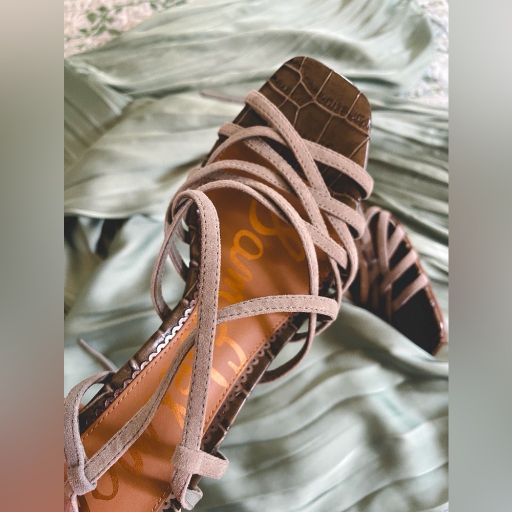 Sam Edelman Green sage suede heels 8.5 NWT - Picture 4 of 11